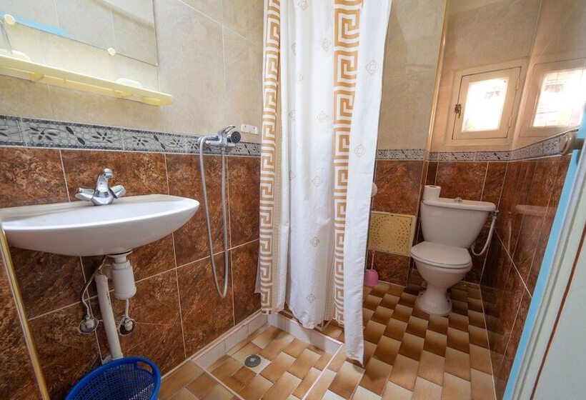 اتاق استاندارد سه نفره, Hôtel Zaghro