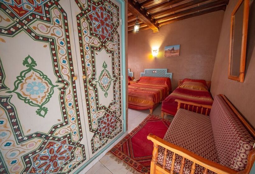 اتاق استاندارد سه نفره, Hôtel Zaghro