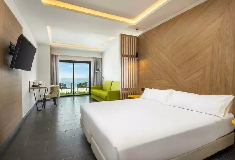 اتاق استاندارد با چشم‌انداز دریا, Occidental Roca Negra  Adults Only