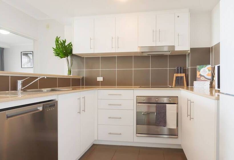 Апартаменты 2 Спальни, Swell Resort Burleigh Heads