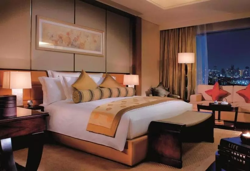 キングサイズベッドのデラックスルーム, The Ritz Carlton, Shenzhen, Nearby Futian Cbd, Convention & Exhibition Center, Futian Railway Statio