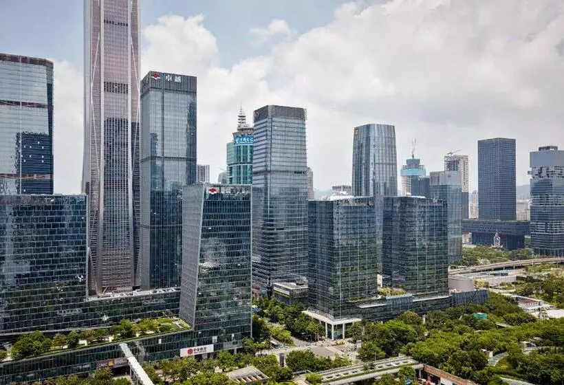 デラックスルーム, The Ritz Carlton, Shenzhen, Nearby Futian Cbd, Convention & Exhibition Center, Futian Railway Statio