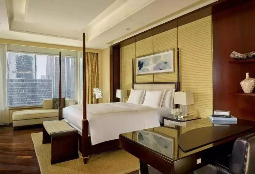 クラブスイート, The Ritz Carlton, Shenzhen, Nearby Futian Cbd, Convention & Exhibition Center, Futian Railway Statio