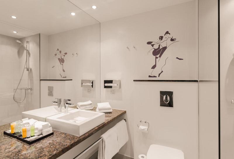 غرفة قياسية, Tivoli