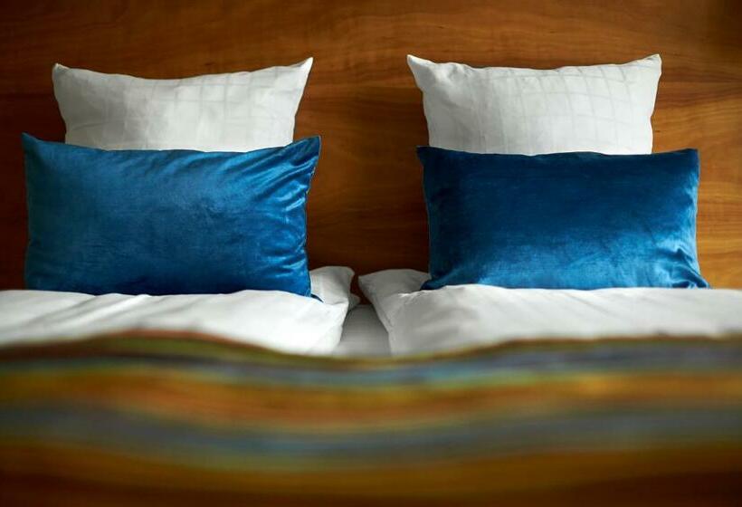 غرفة قياسية, Tivoli