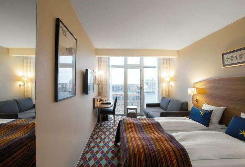 غرفة عائلية, Tivoli