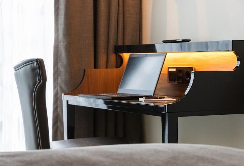 غرفة سوبيريور سرير كينج, Tivoli