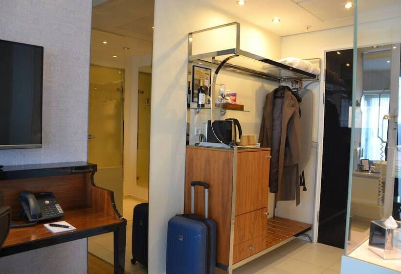 غرفة قياسية فردية, Tivoli