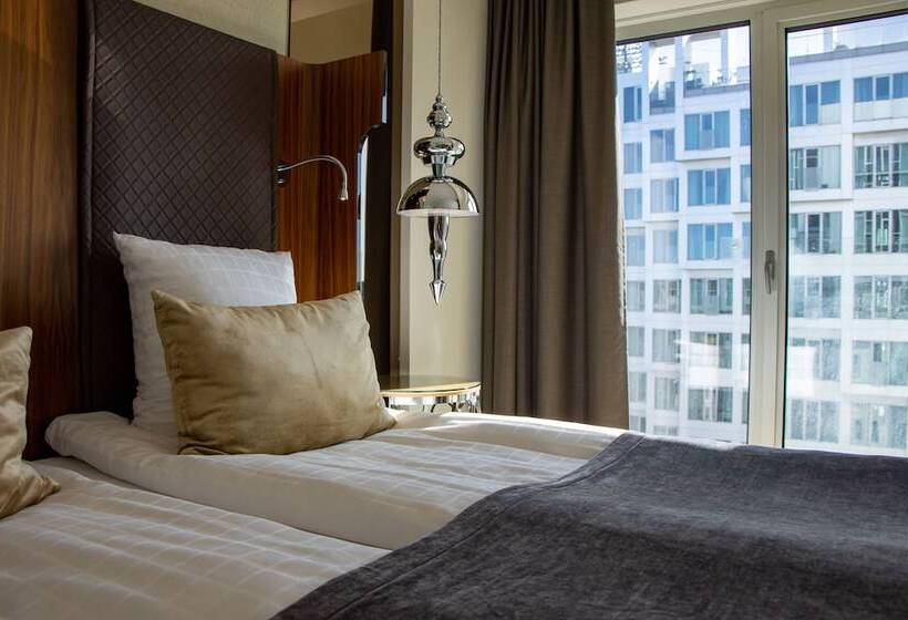 غرفة تنفيذية, Tivoli