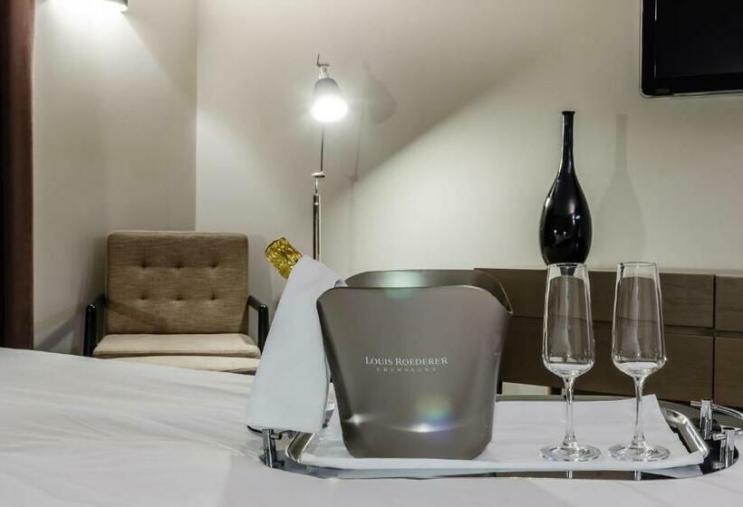 高级套房, Villa Batalha