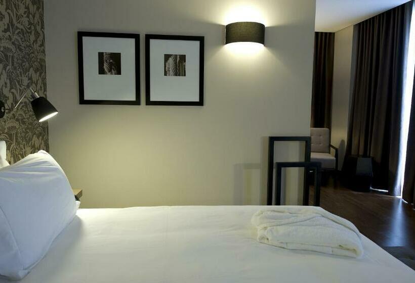 小型套房, Villa Batalha