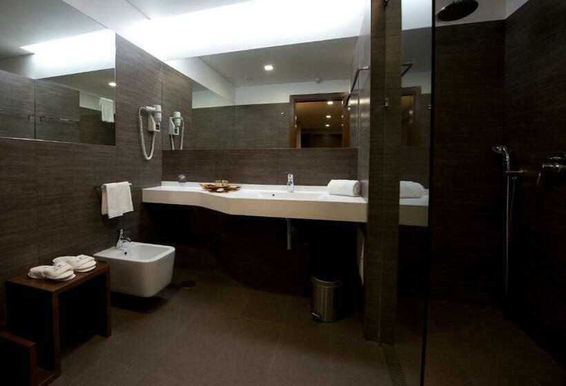 高级套房, Villa Batalha