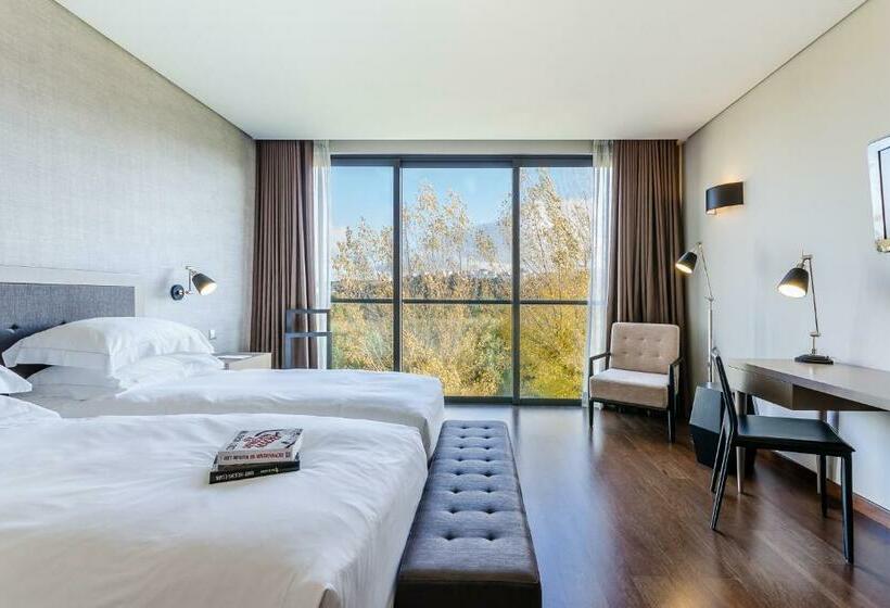 标准间, Villa Batalha