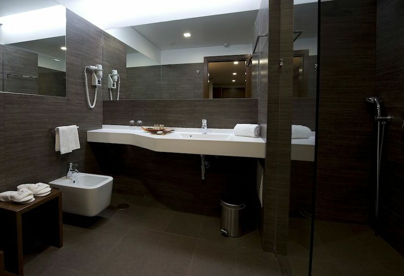 小型套房, Villa Batalha