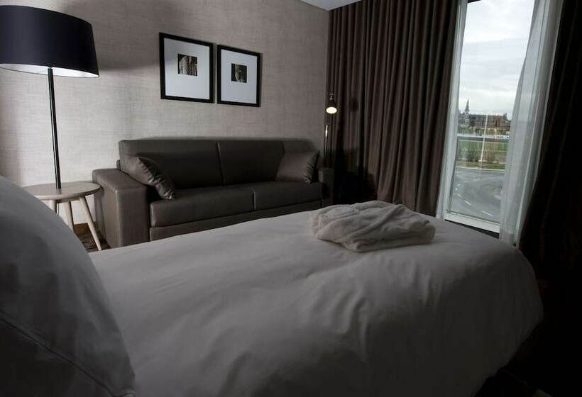 标准间, Villa Batalha