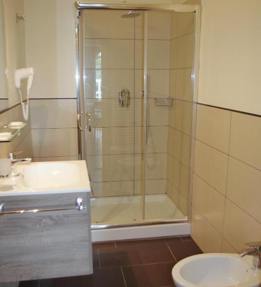 شقة غرفتين, Hu Norcenni Girasole Village