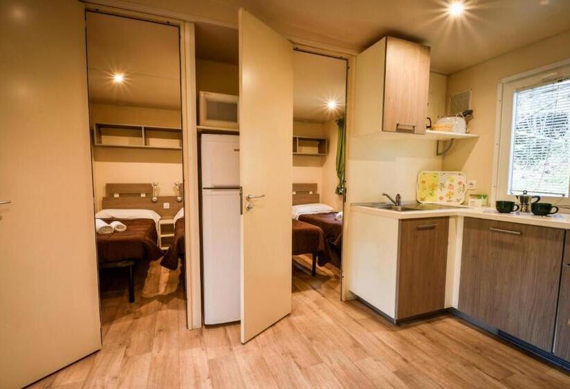 بنجلو قياسى 3 غرف نوم, Hu Norcenni Girasole Village