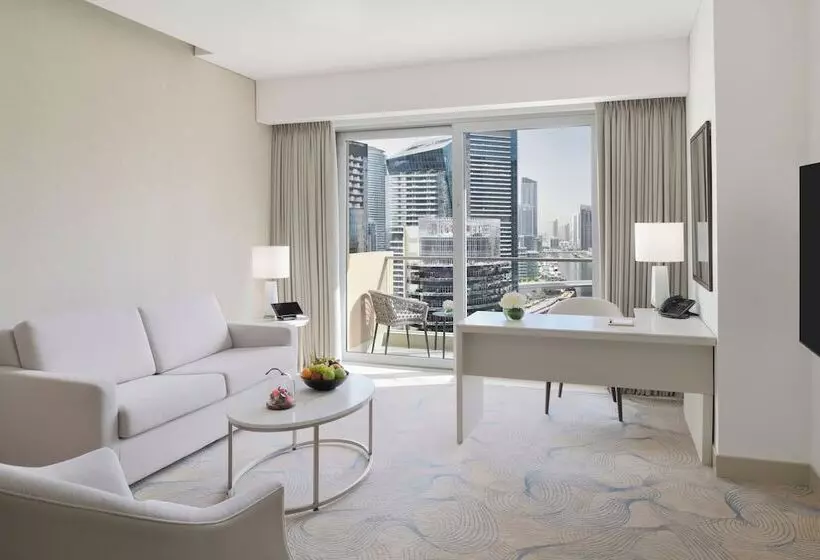 سوئیت پریمیوم, Jw Marriott Hotel Marina