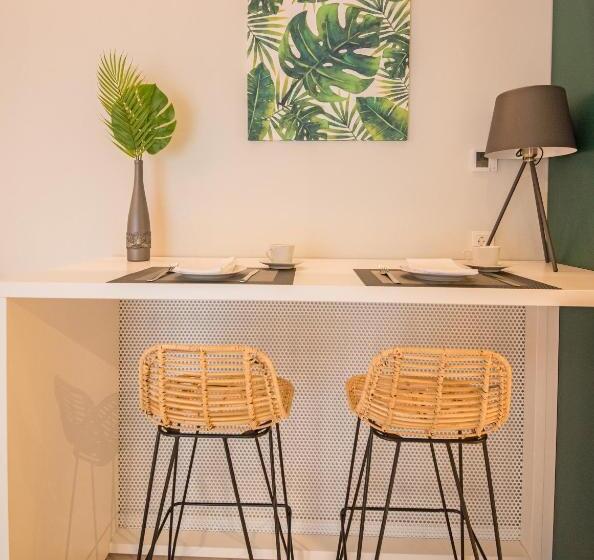 شقة غرفة واحدة, Biador Apartments