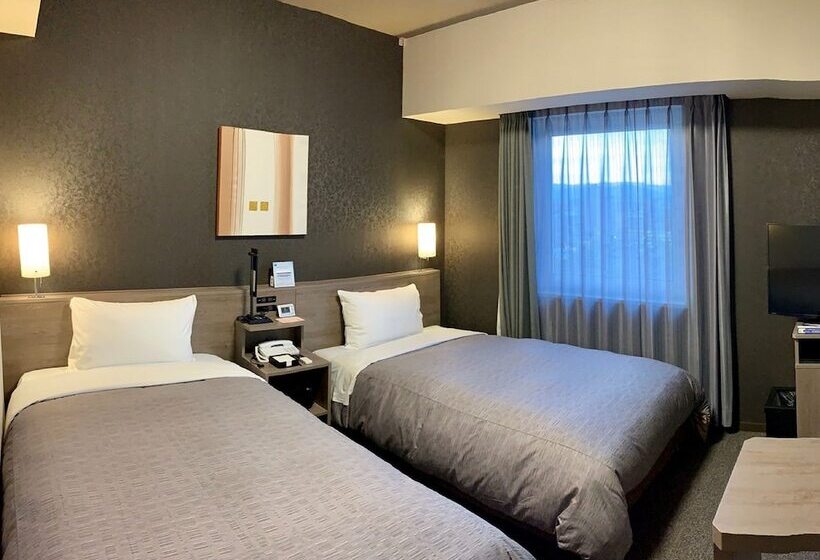 חדר סופריור, Route Inn Yonago