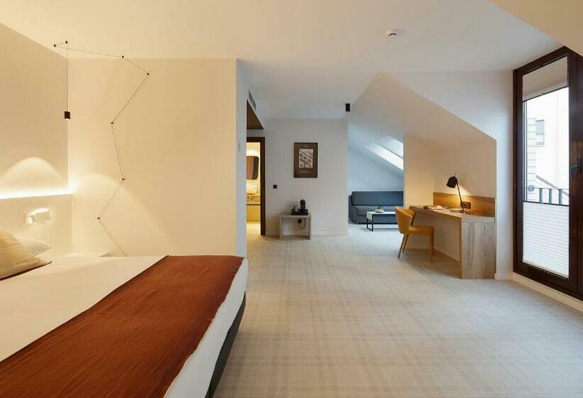Полулюкс, Munna Hotel Boutique