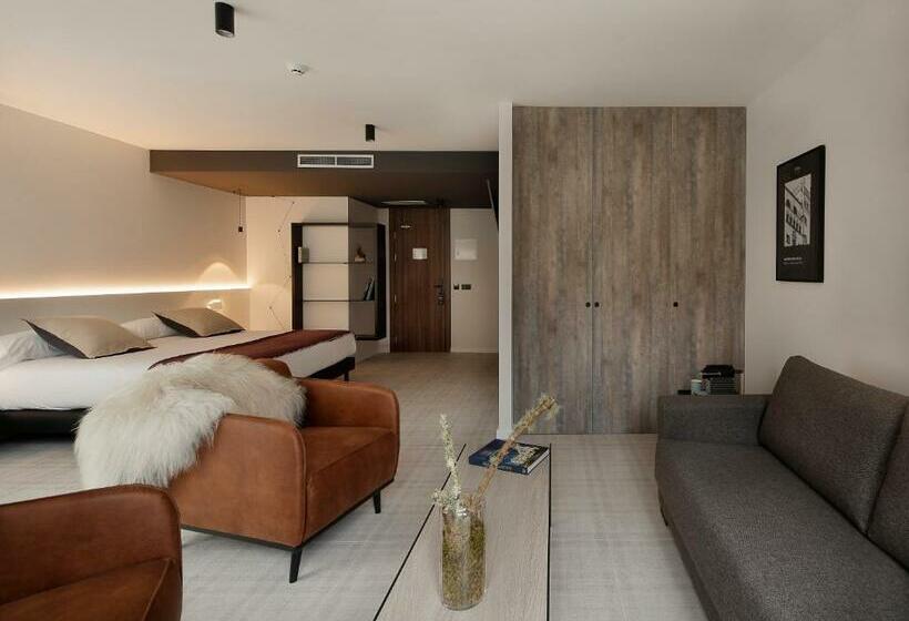 Полулюкс, Munna Hotel Boutique