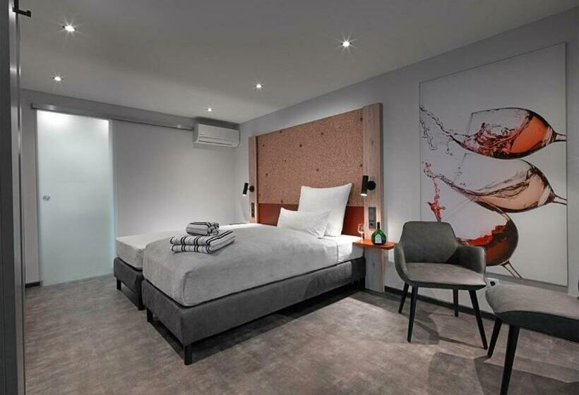 Номер Стандарт, Weinmotel Simon 1 A