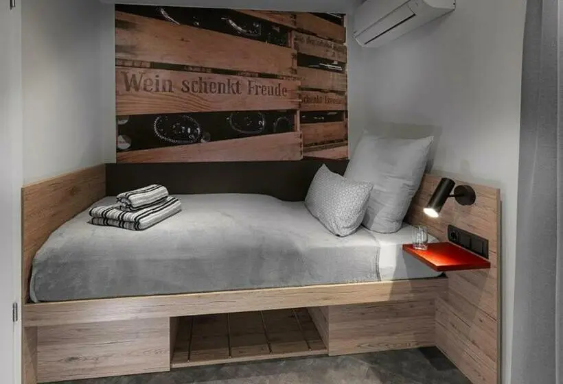 Standard Yhden Hengen Huone, Weinmotel Simon 1 A