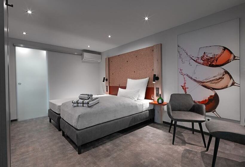 Номер Стандарт, Weinmotel Simon 1 A