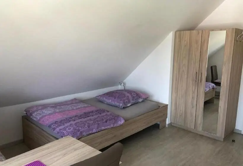 Huoneisto 1 Makuuhuone, Weinmotel Simon 1 A