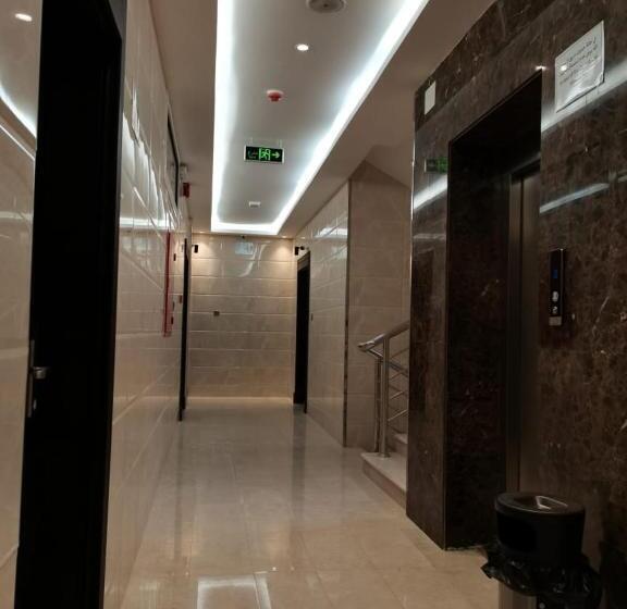 带1个卧室的公寓, الأمــــان للشـقـق المـخـدومـة