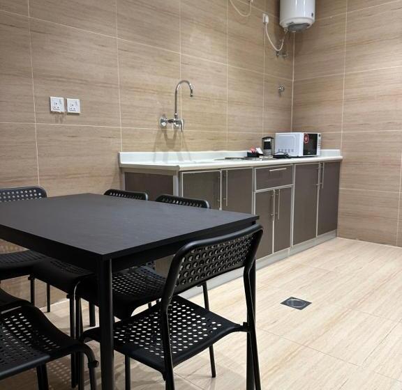 带1个卧室的公寓, الأمــــان للشـقـق المـخـدومـة