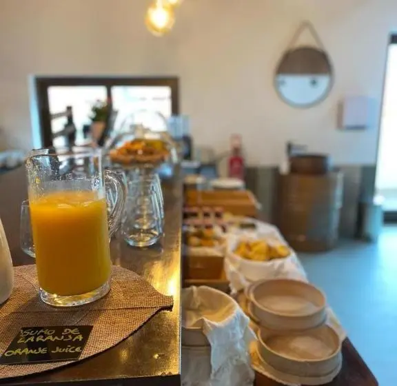 バスルーム共同エコノミー4人部屋, Behappy Lodge & Brunch