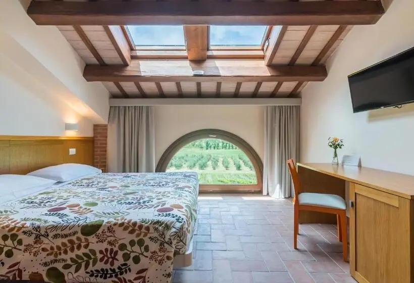 اتاق استاندارد, Collina Dei Poeti