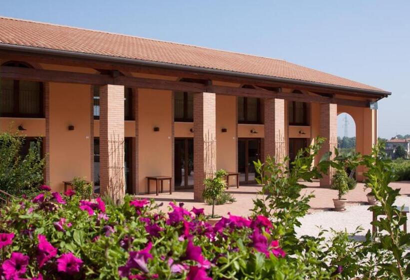 חדר סטנדרט, Collina Dei Poeti