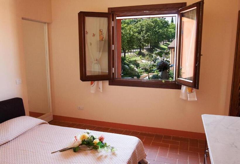 חדר סטנדרט, Collina Dei Poeti