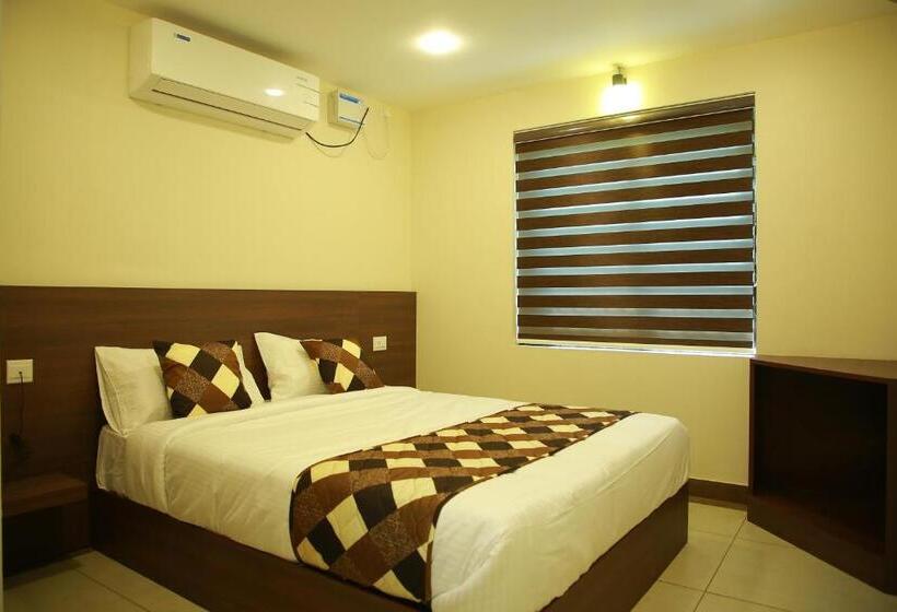 シングルデラックスルーム, Kalathil Tourist Home