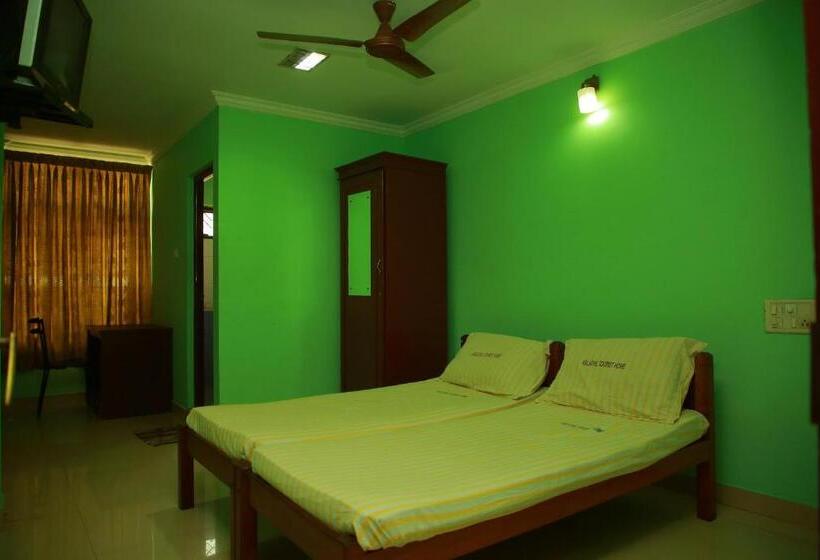 스탠다드 룸, Kalathil Tourist Home