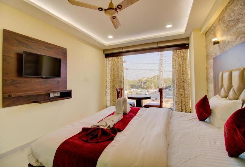Deluxe Kamer, Samaira Residency,dombivali