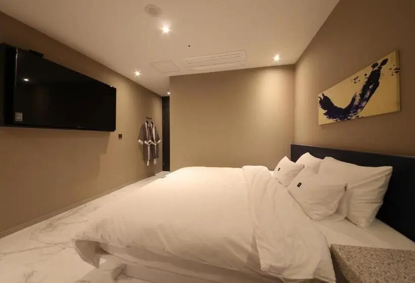 اتاق استاندارد, Zam101 Hotel Gimhae