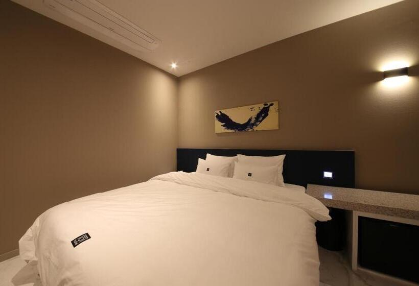 غرفة قياسية, Zam101 Hotel Gimhae