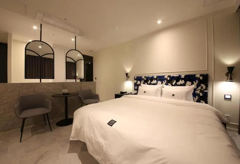 اتاق استاندارد با وان آب گرم, Zam101 Hotel Gimhae