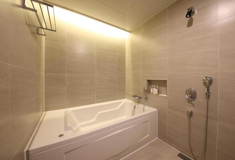 غرفة قياسية مزوَّدة بجاكوزي, Zam101 Hotel Gimhae