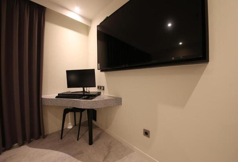 غرفة قياسية مزوَّدة بجاكوزي, Zam101 Hotel Gimhae