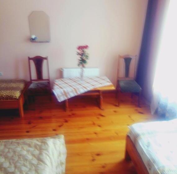 اتاق خانوادگی, Park House