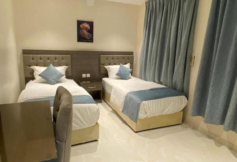 شقة غرفة نوم واحدة بالطابق الأرضى, أزد للشقق المخدومة