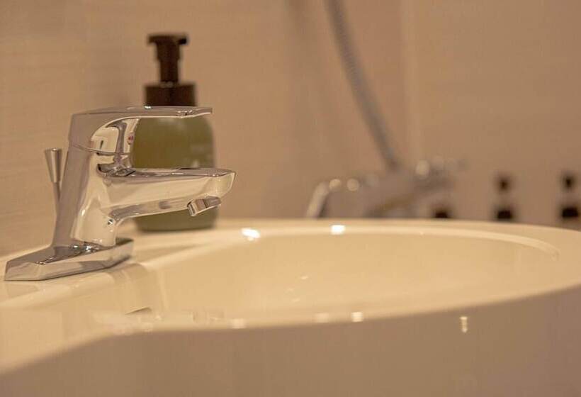 Standardrum, Gen Hotel Kamakura