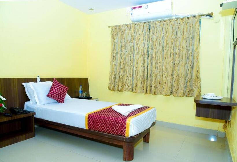 חדר סטנדרט יחיד, Grand Plaza