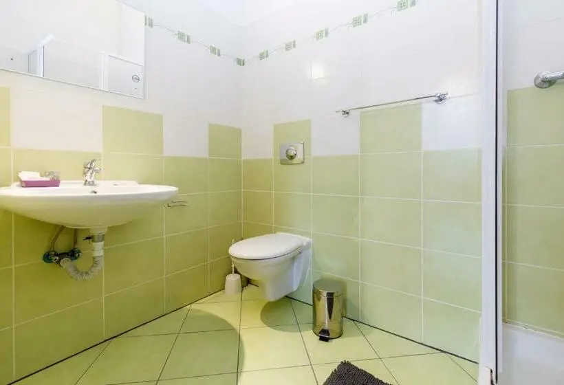 スタンダードルーム, Sherwood Hotel Vojkovice Nad Ohří