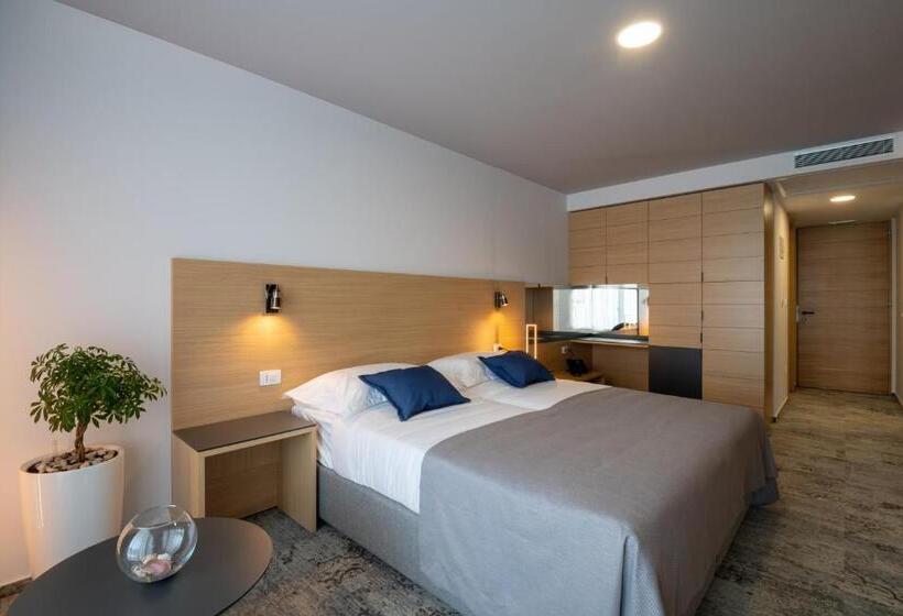 اتاق لوکس, Vapore